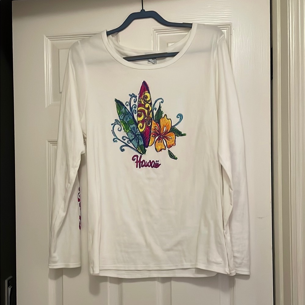 White Floral Graphic Women's Top